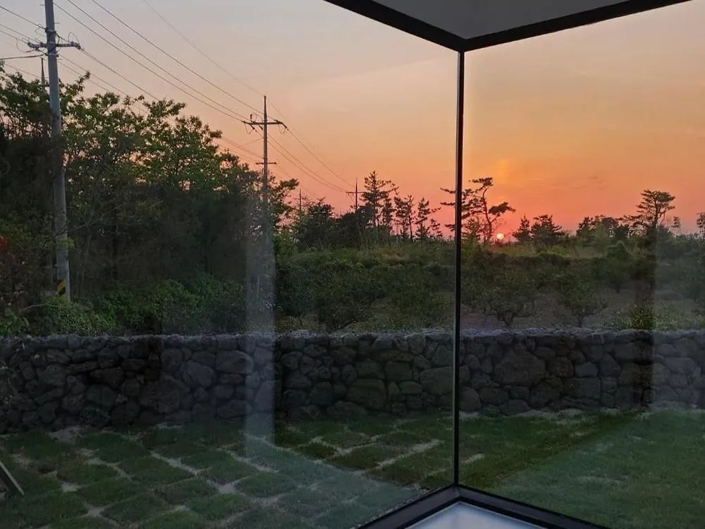 Kleinblue Stay Jeju